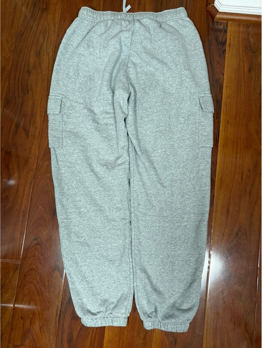 Nike Sportswear Fleece Grey Joggers Cargo Pants 28" Women's M Pocket DQ5196-063 - Picture 3 of 8
